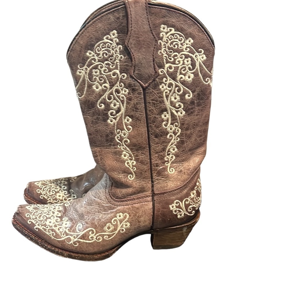 Corral brown teens cowboy boots. Girls size 10.